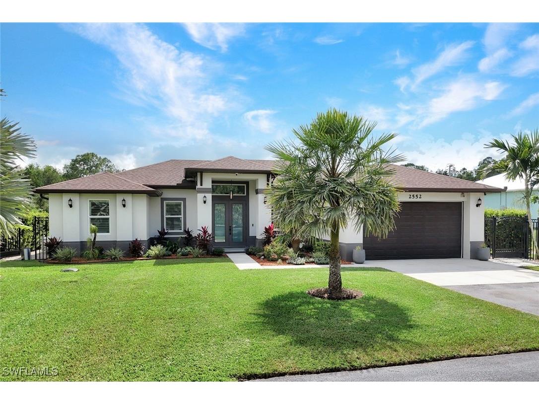 2552 52nd Avenue NE Naples FL 34120 225076414 image6