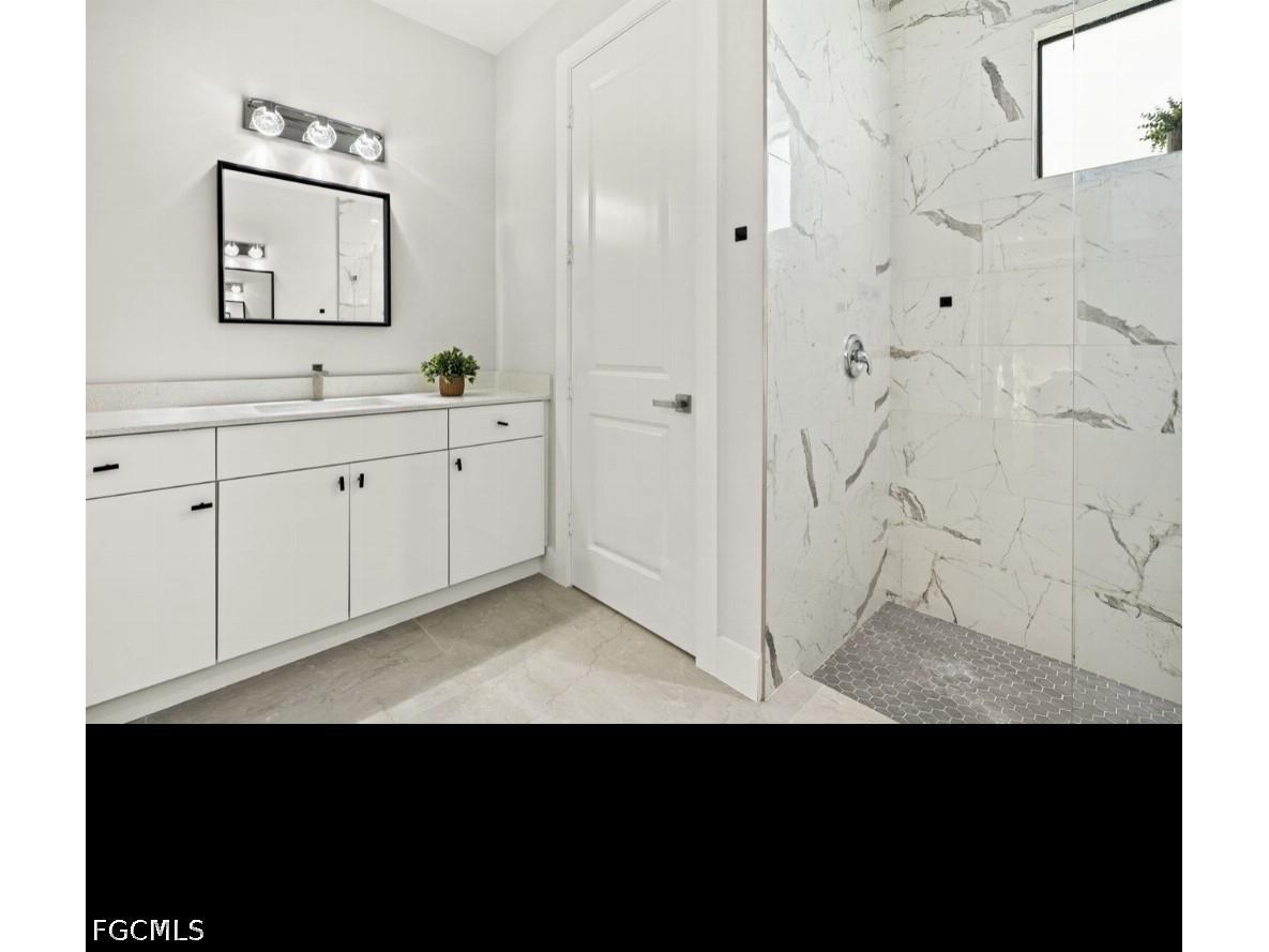 2552 70th Avenue NE Naples FL 34120 2026028885 image10