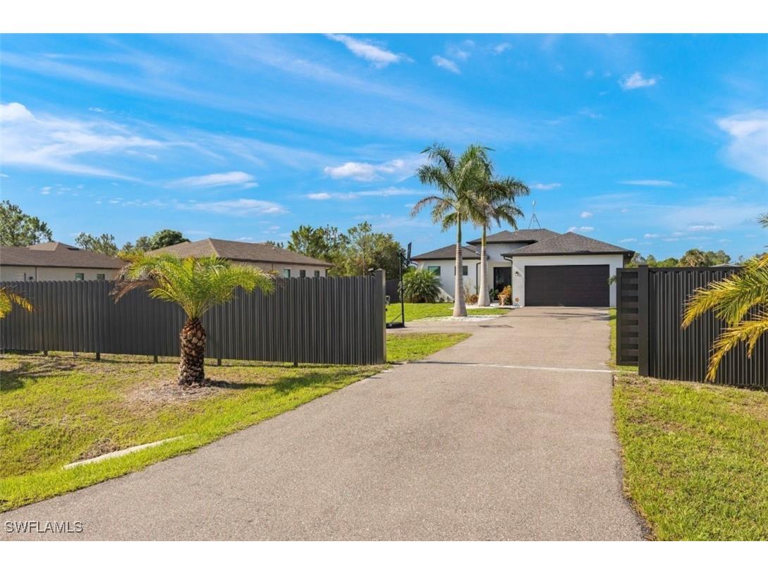 2552 70th Avenue NE Naples FL 34120 226000283 image10