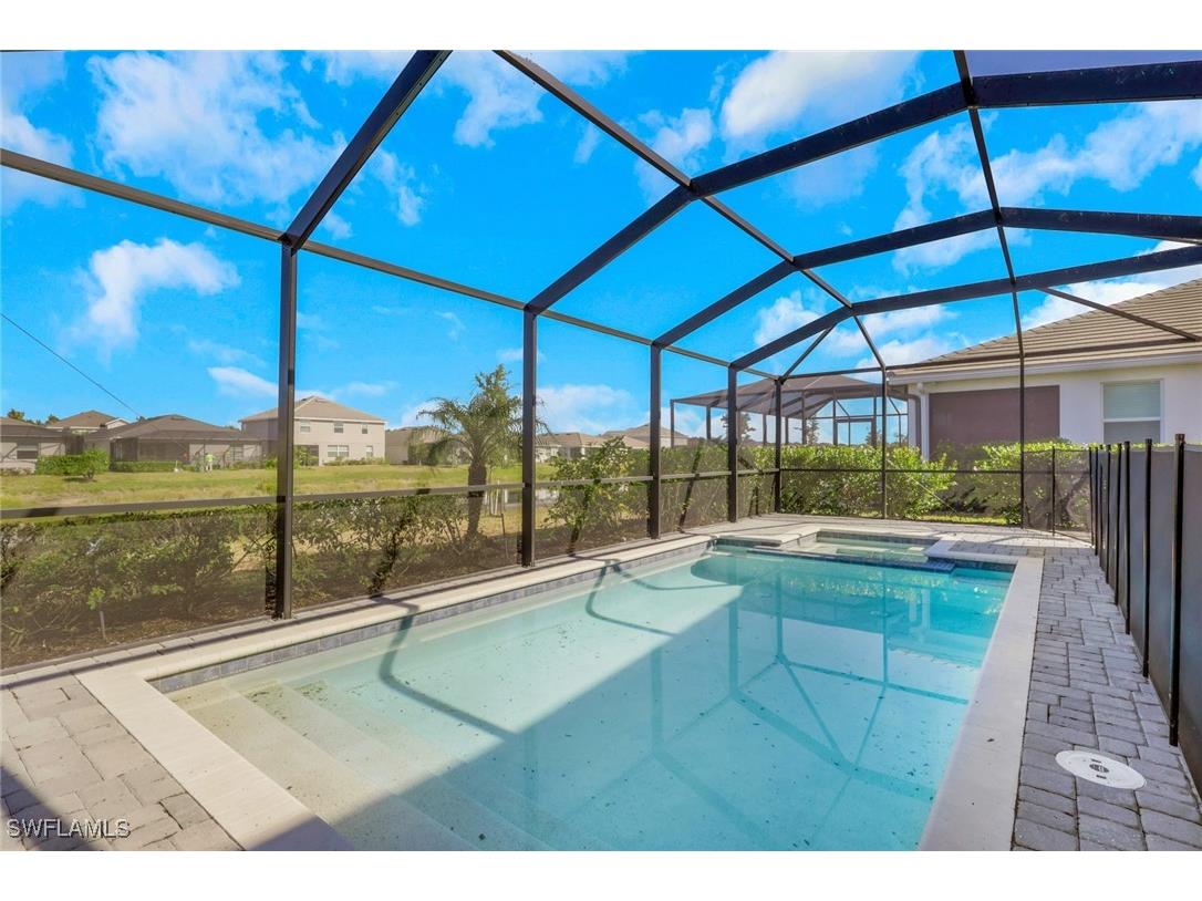 2553 Kona Way Naples FL 34120 225083126 image23