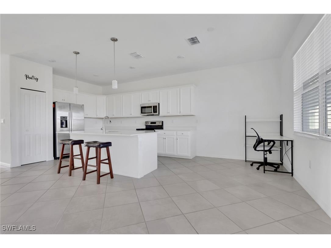 2553 Kona Way Naples FL 34120 225083126 image6