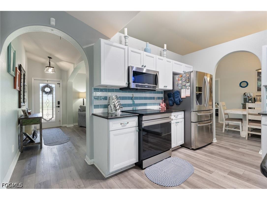 2553 NW 21st Place Cape Coral FL 33993 2026021146 image20