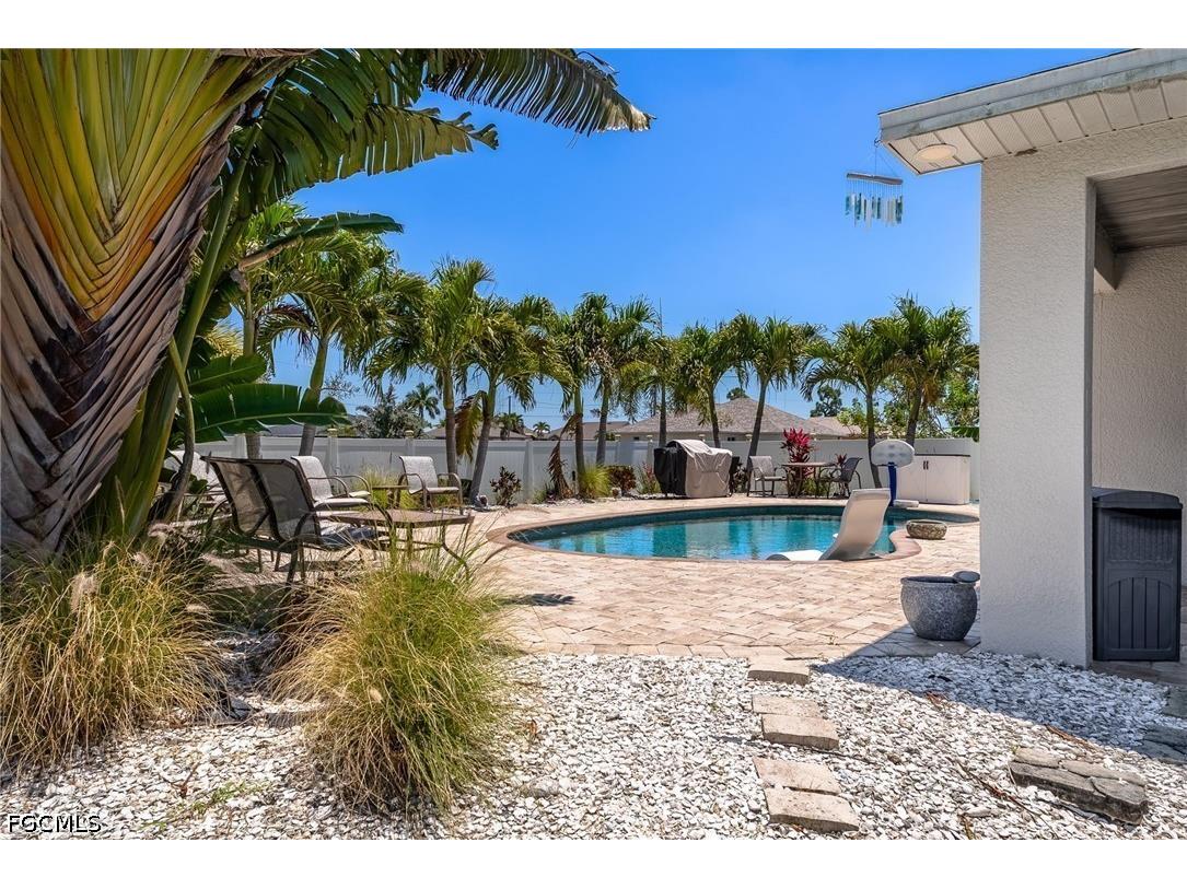 2553 NW 21st Place Cape Coral FL 33993 2026021146 image41