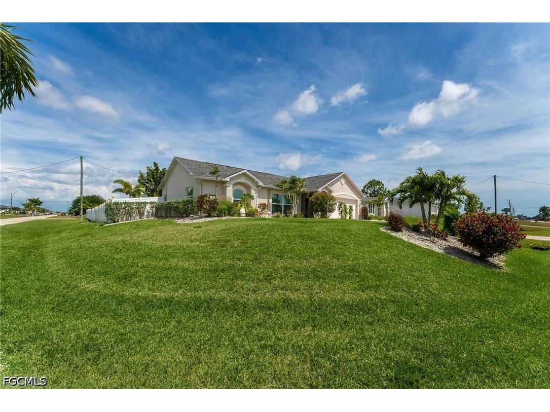 2553 NW 21st Place Cape Coral FL 33993 2026021146 image6