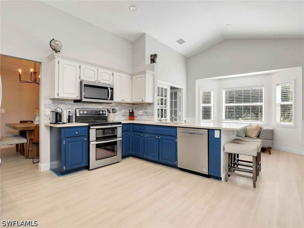 2554 Outrigger Lane Naples FL 34104 226019413 image14