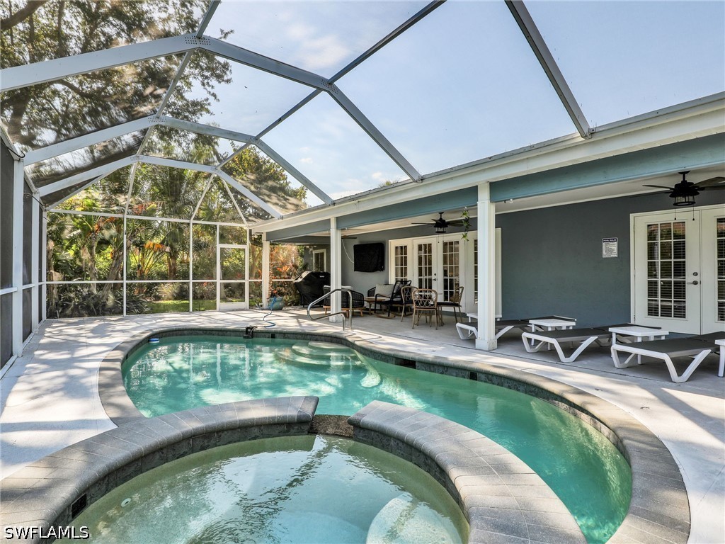 2554 Outrigger Lane Naples FL 34104 226019413 image19