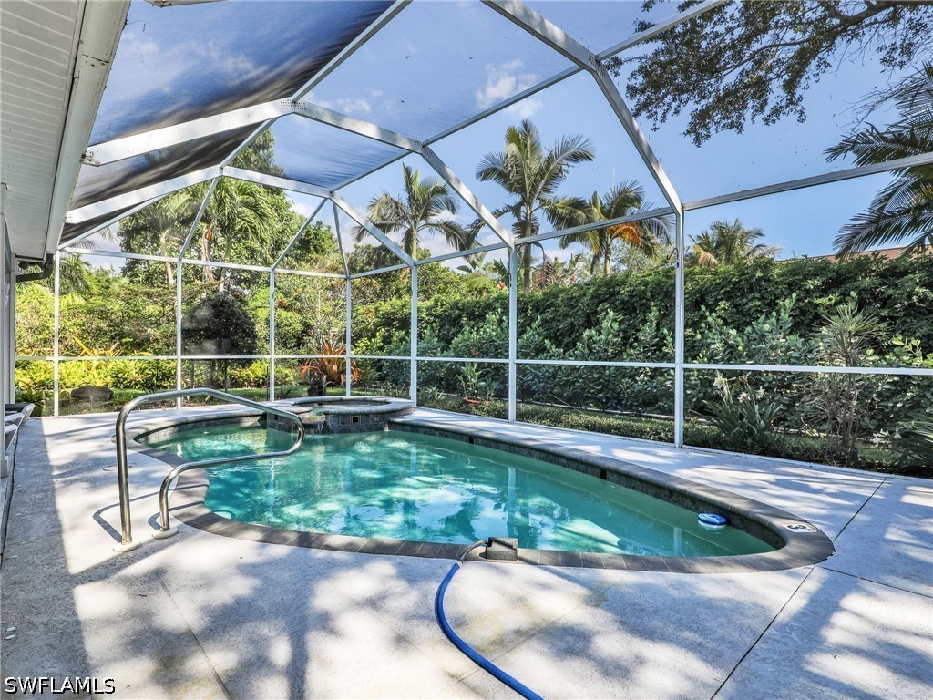 2554 Outrigger Lane Naples FL 34104 226019413 image20