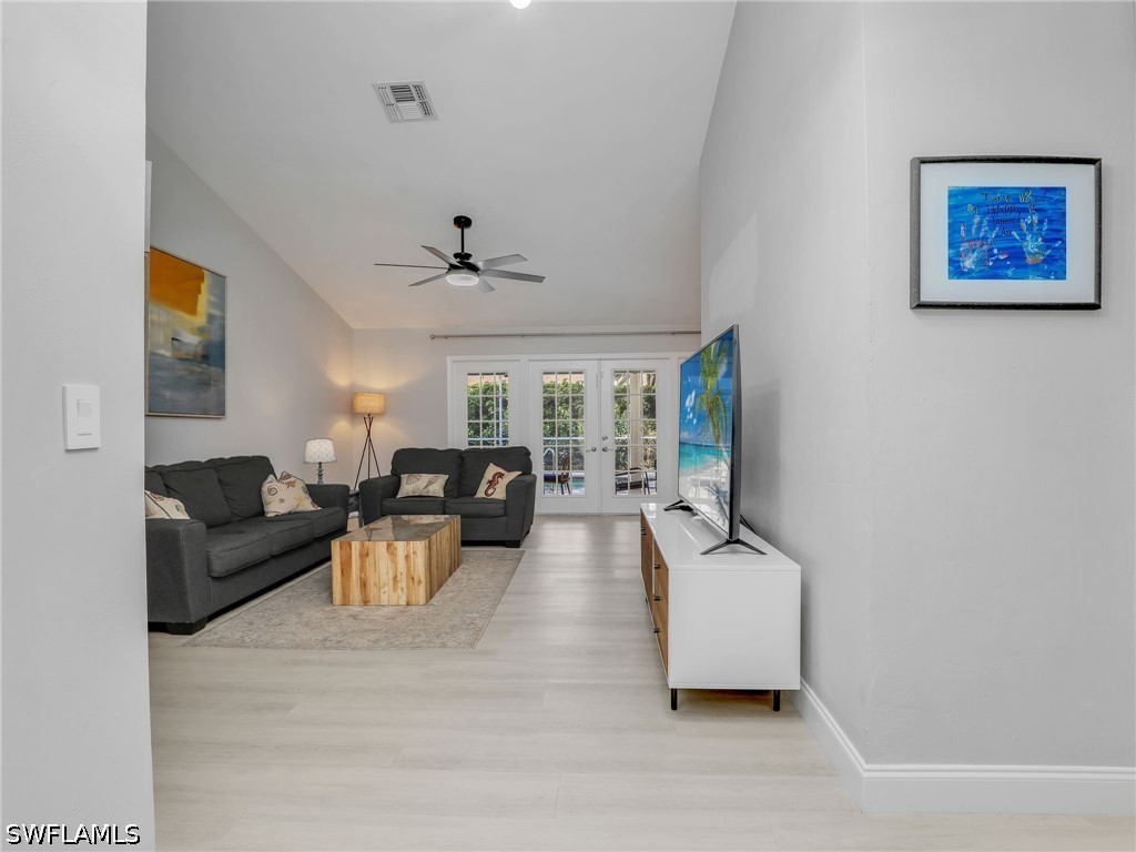 2554 Outrigger Lane Naples FL 34104 226019413 image6