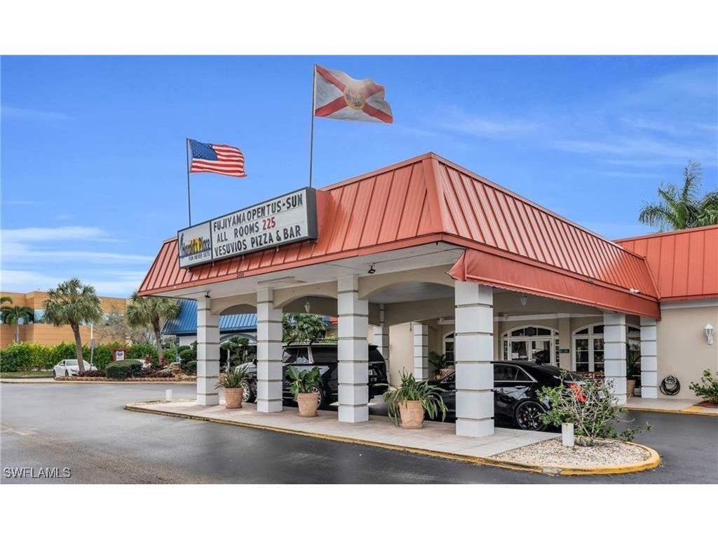 2555 9th Street N #103 Naples FL 34103 225039093 image1