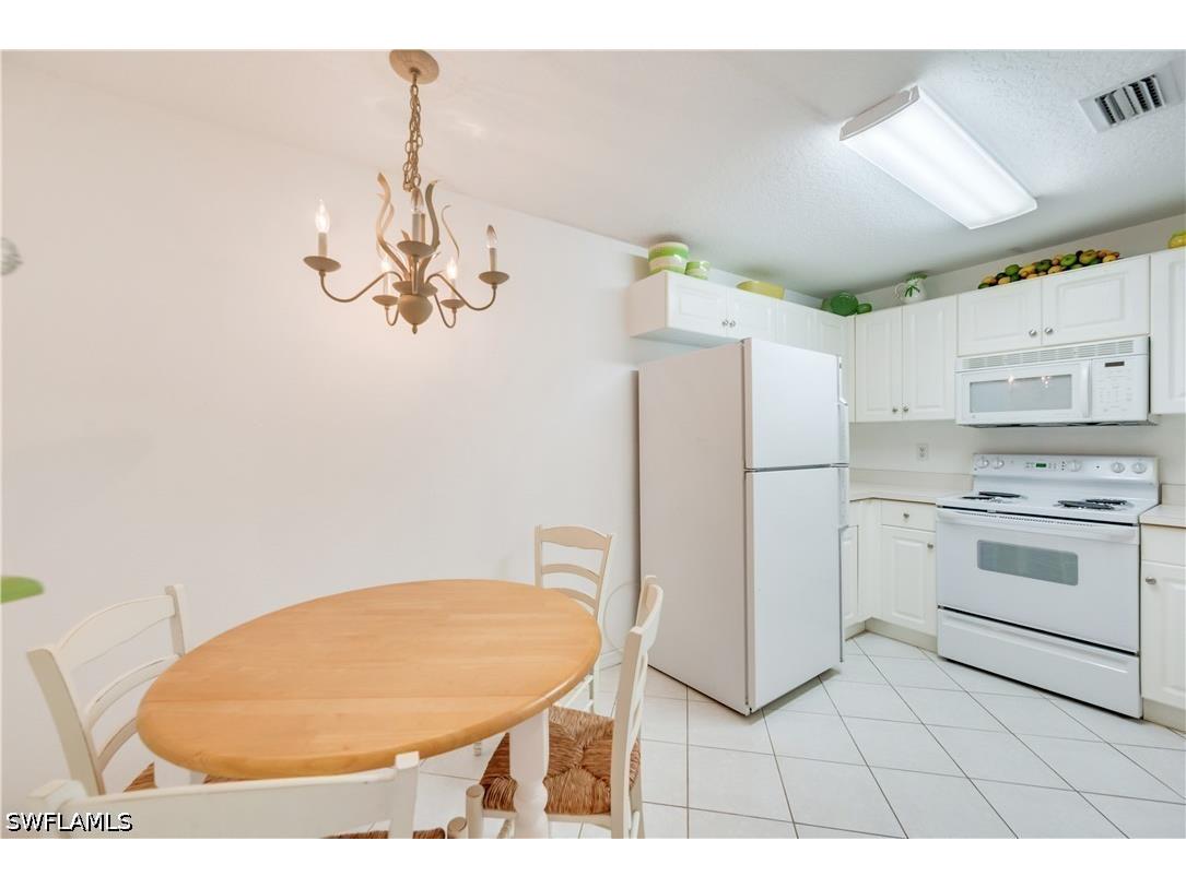 2555 Aspen Creek Lane #102 Naples FL 34119 226018114 image18
