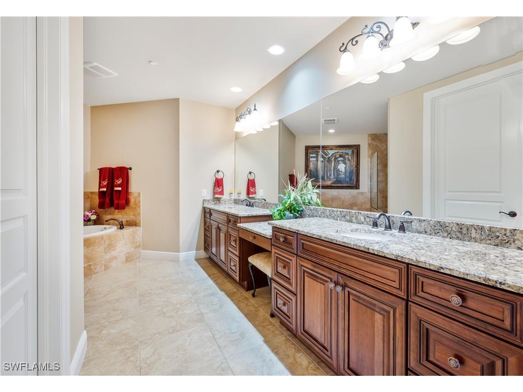 2555 Marquesa Royale Lane #1-301 Naples FL 34109 225074637 image24