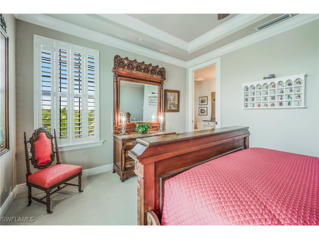 2555 Marquesa Royale Lane #1-301 Naples FL 34109 225074637 image30