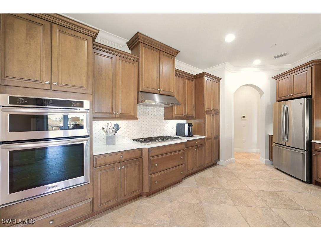 2555 Marquesa Royale Lane #1-302 Naples FL 34109 226001448 image19