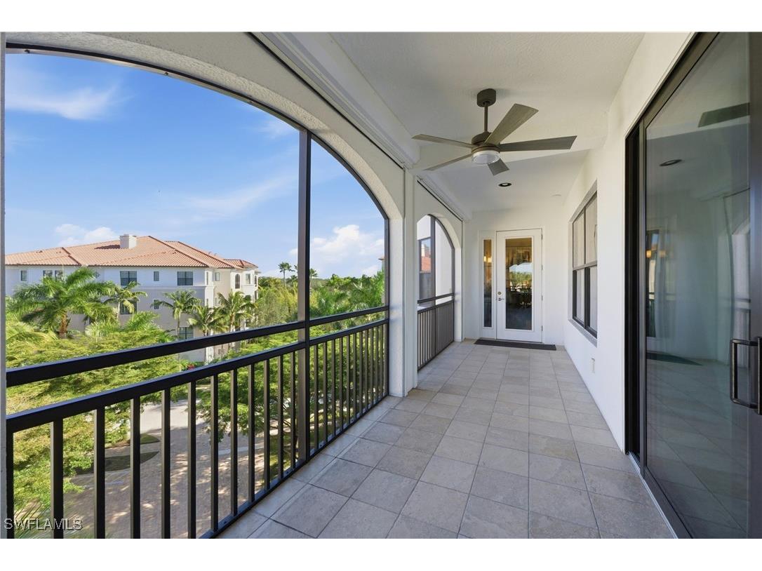 2555 Marquesa Royale Lane #1-302 Naples FL 34109 226001448 image46