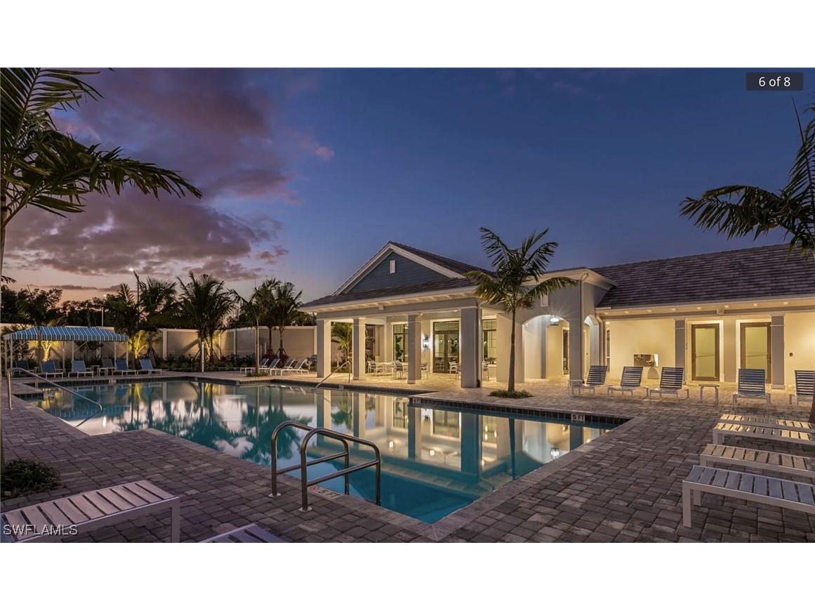 2555 Seychelles Drive #402 Naples FL 34112 226005060 image17