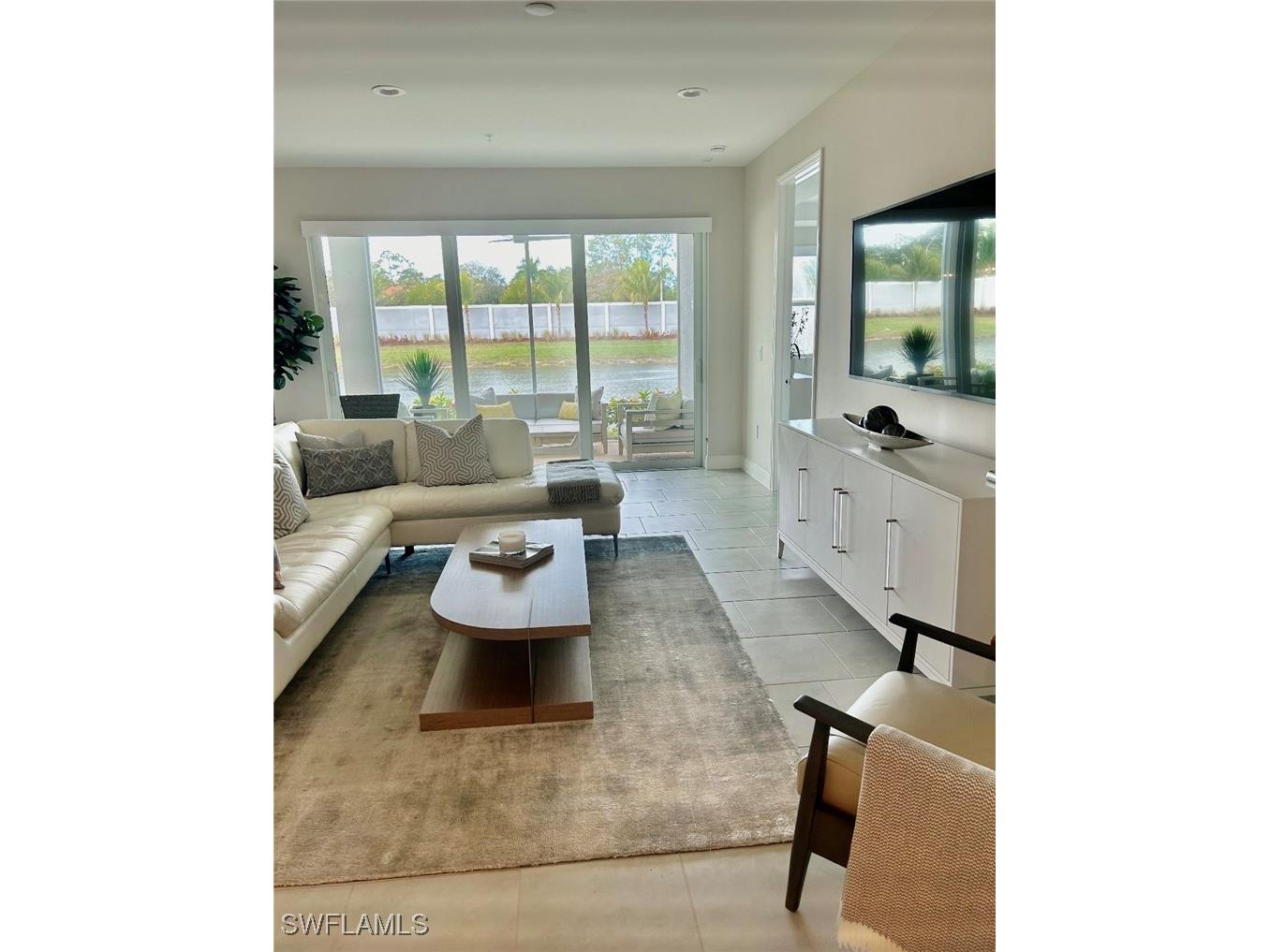 2555 Seychelles Drive #402 Naples FL 34112 226005060 image9
