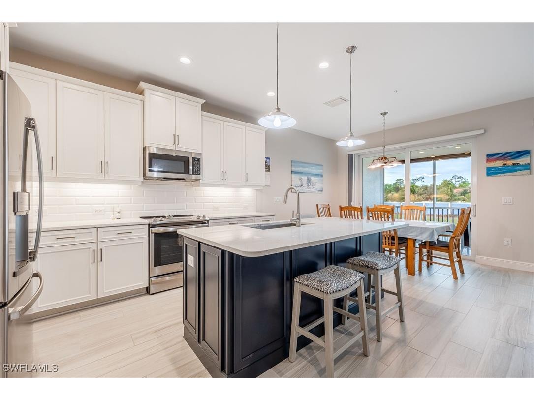 2555 Seychelles Drive #406 Naples FL 34112 226005422 image11