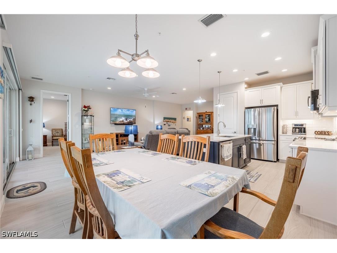 2555 Seychelles Drive #406 Naples FL 34112 226017133 image14