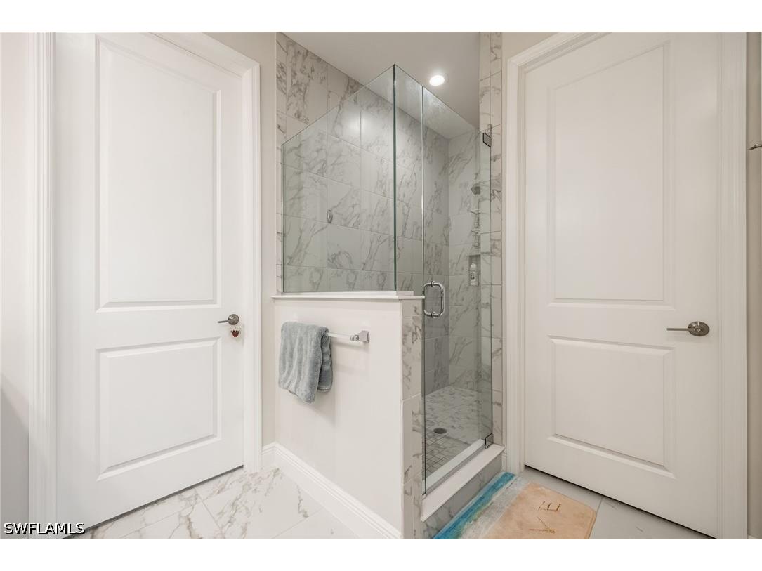 2555 Seychelles Drive #406 Naples FL 34112 226017133 image29