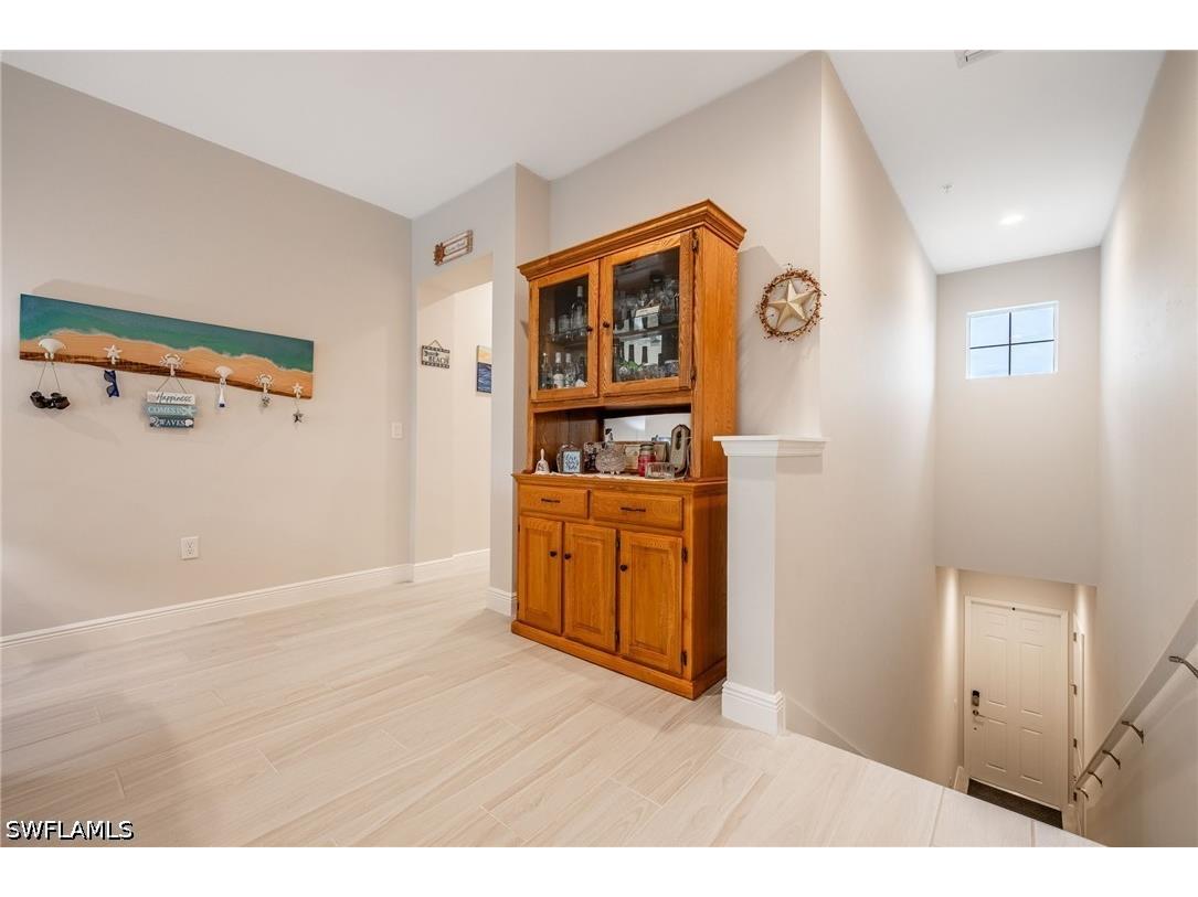 2555 Seychelles Drive #406 Naples FL 34112 226017133 image5
