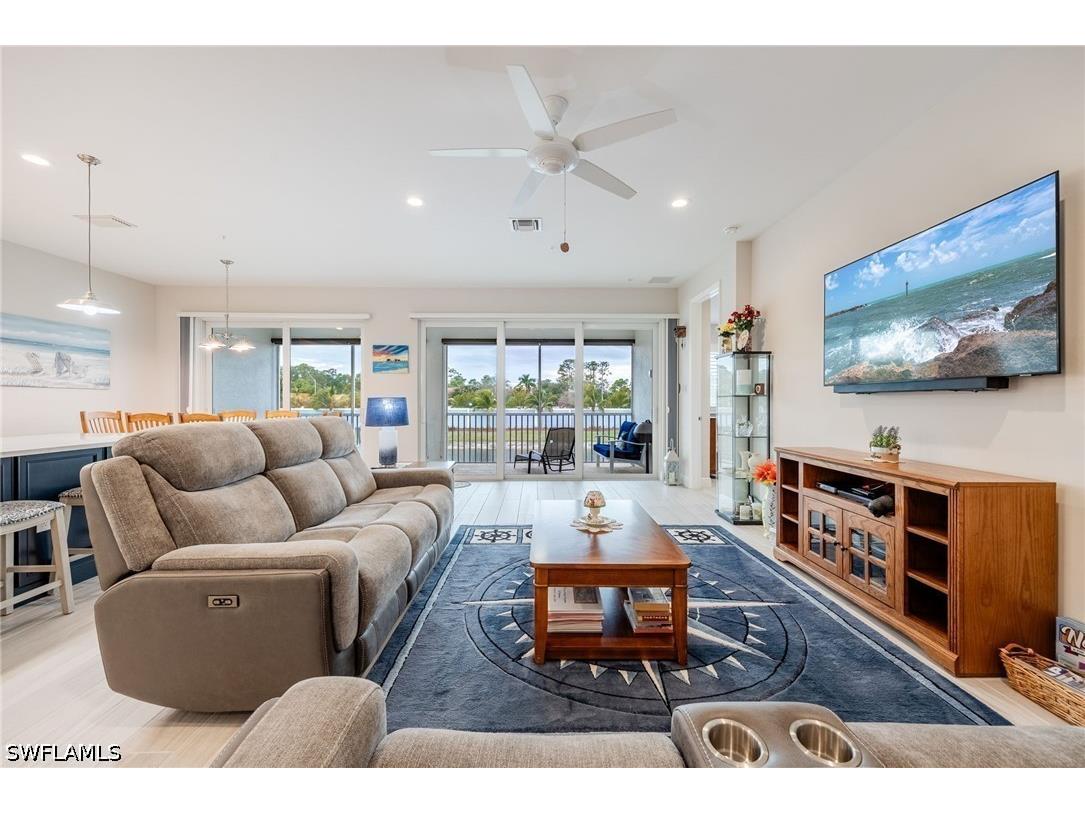 2555 Seychelles Drive #406 Naples FL 34112 226017133 image7