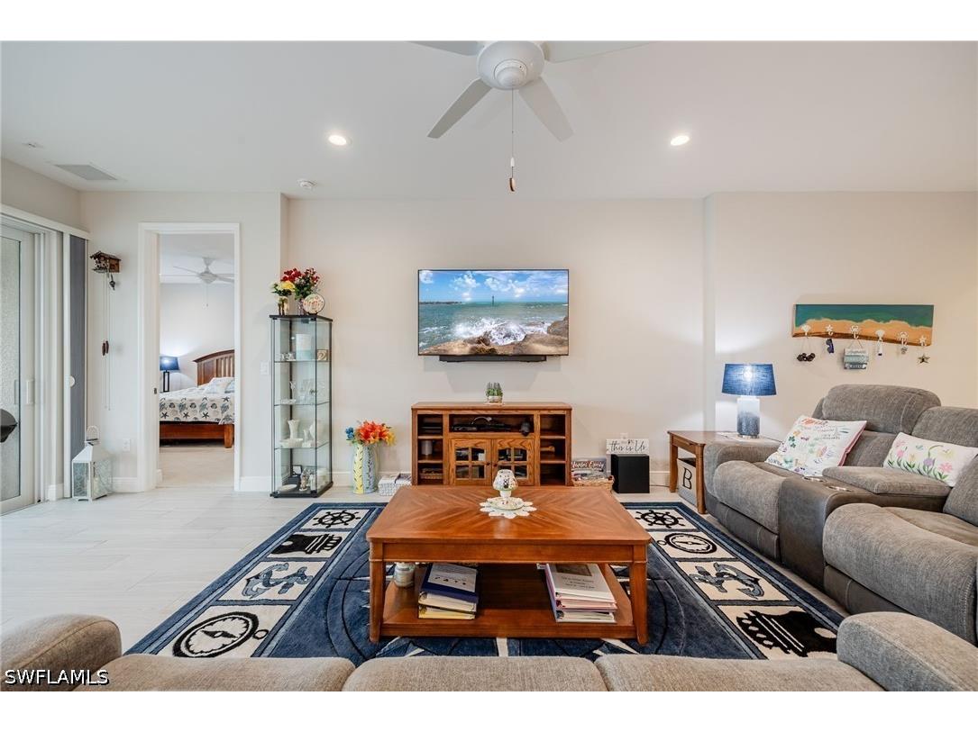 2555 Seychelles Drive #406 Naples FL 34112 226017133 image9