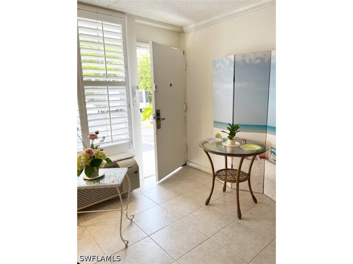2555 Tamiami Trail N #102 Naples FL 34103 226013172 image2