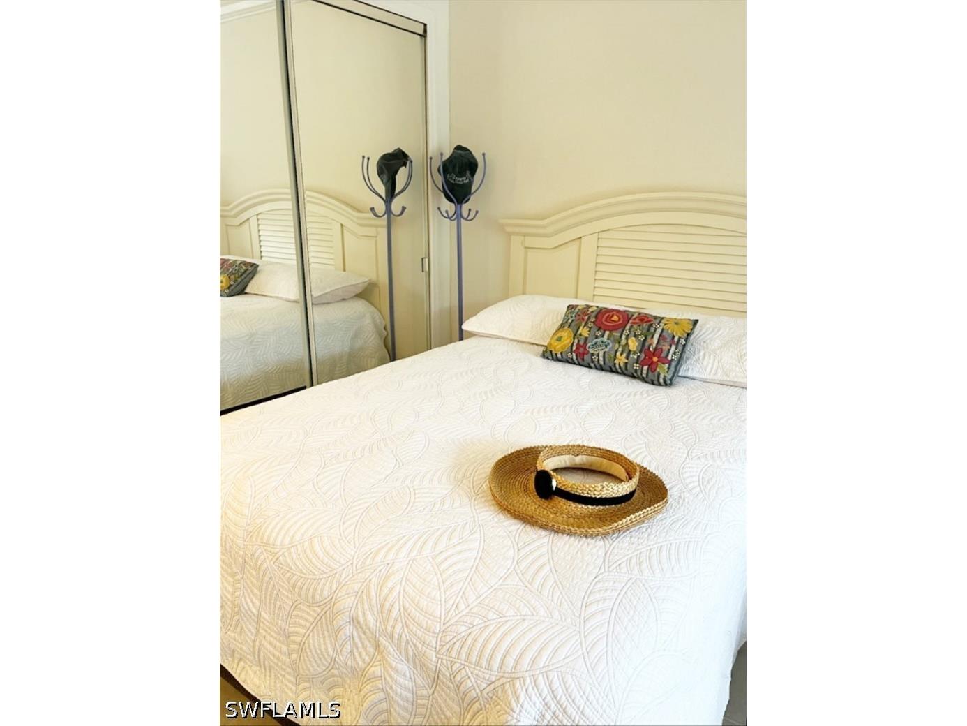 2555 Tamiami Trail N #102 Naples FL 34103 226013172 image6