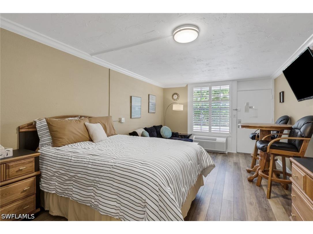 2555 Tamiami Trail N #115 Naples FL 34103 226019298 image12