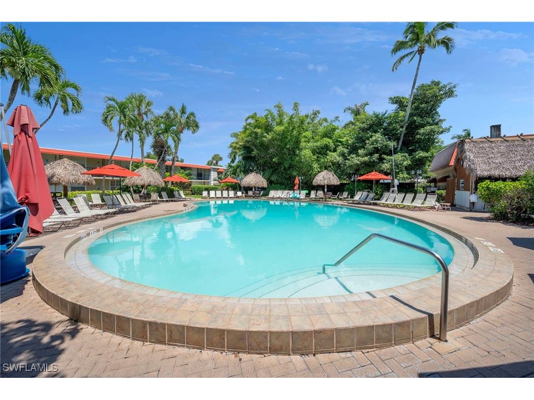 2555 Tamiami Trail N #156 Naples FL 34103 226000992 image1