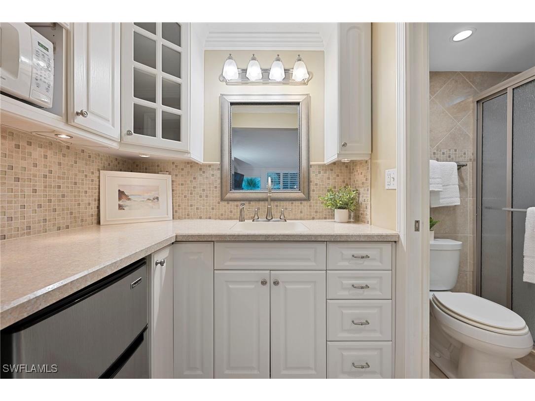 2555 Tamiami Trail N #156 Naples FL 34103 226000992 image6