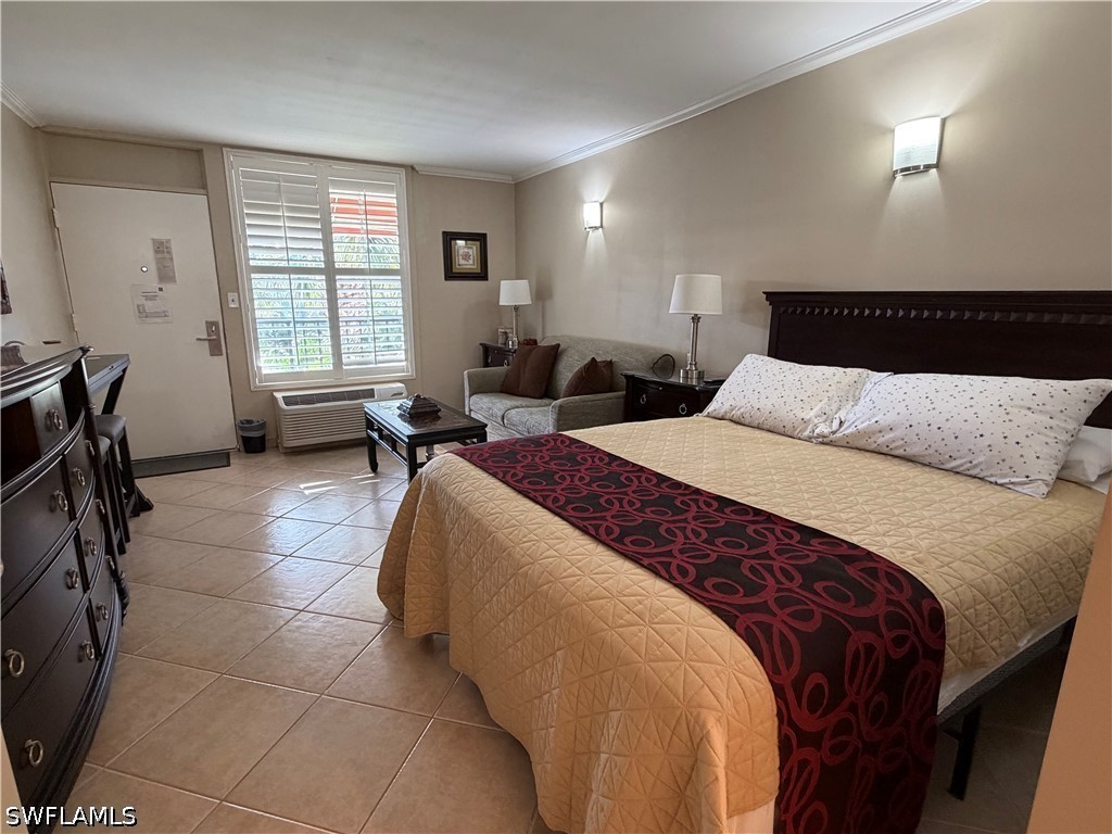 2555 Tamiami Trail N #238 Naples FL 34103 226018958 image5