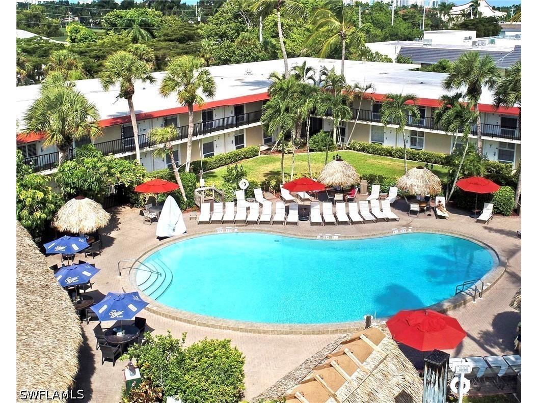 2555 Tamiami Trail N #250 Naples FL 34103 226016677 image1
