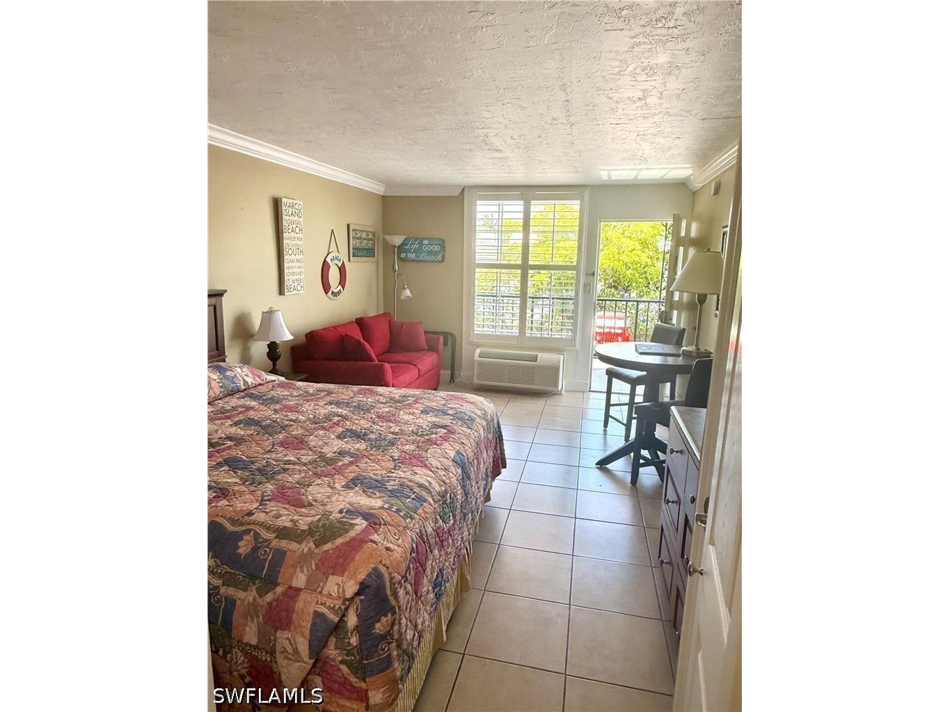 2555 Tamiami Trail N #250 Naples FL 34103 226016677 image4