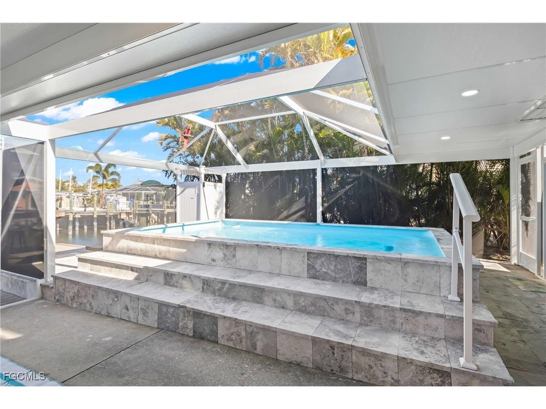 2556 Cay Cove Matlacha FL 33993 2026006135 image30