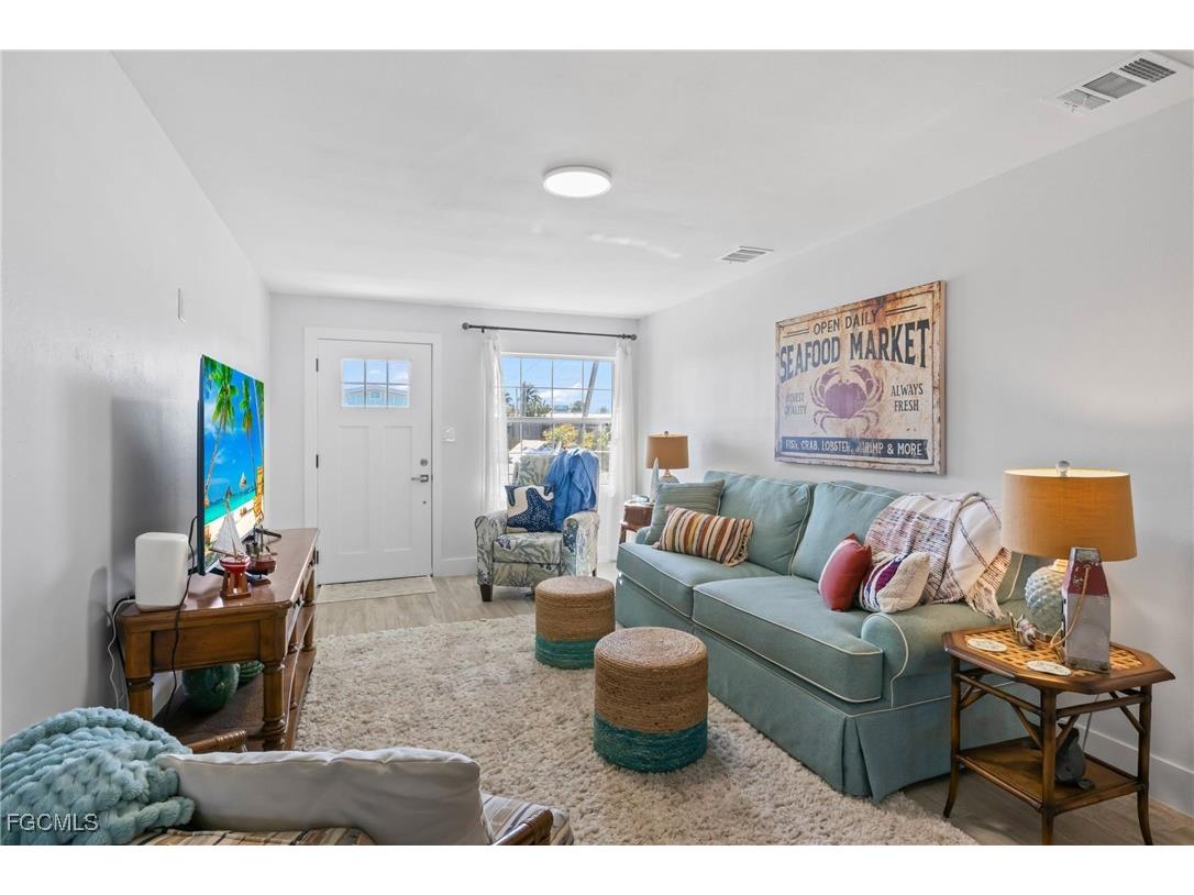 2556 Cay Cove Matlacha FL 33993 2026006135 image9