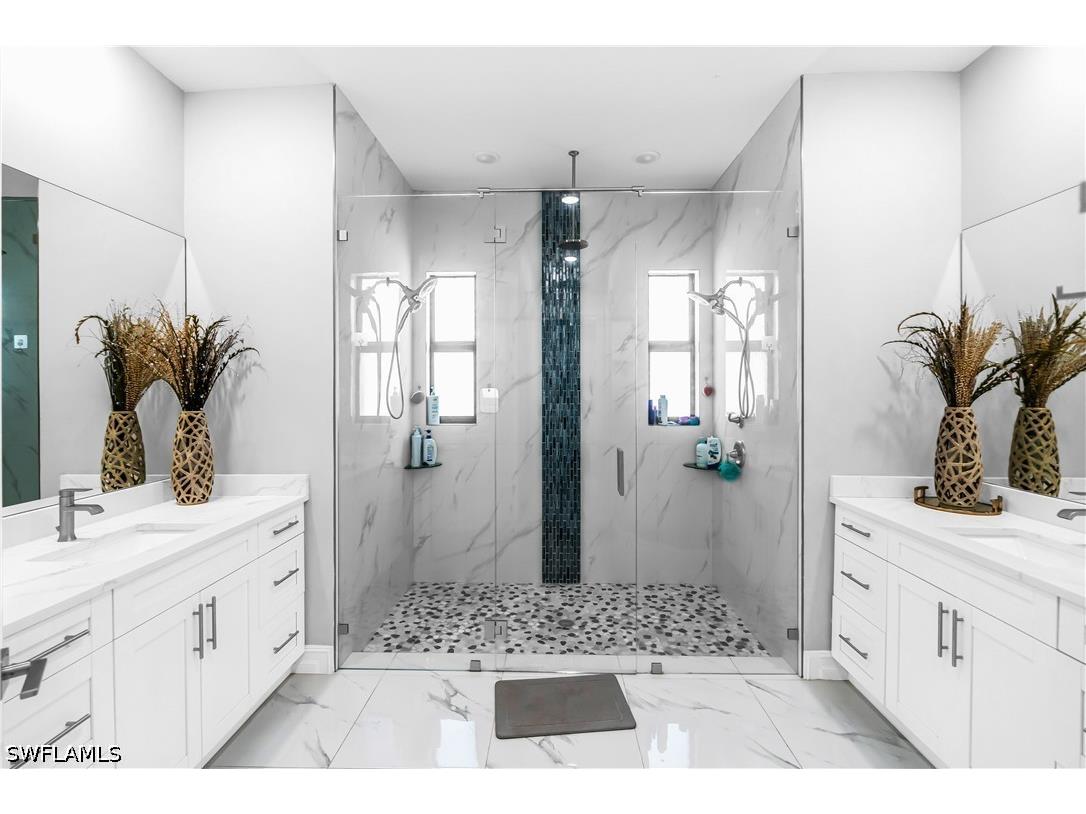 2557 29th Avenue NE Naples FL 34120 226018414 image37