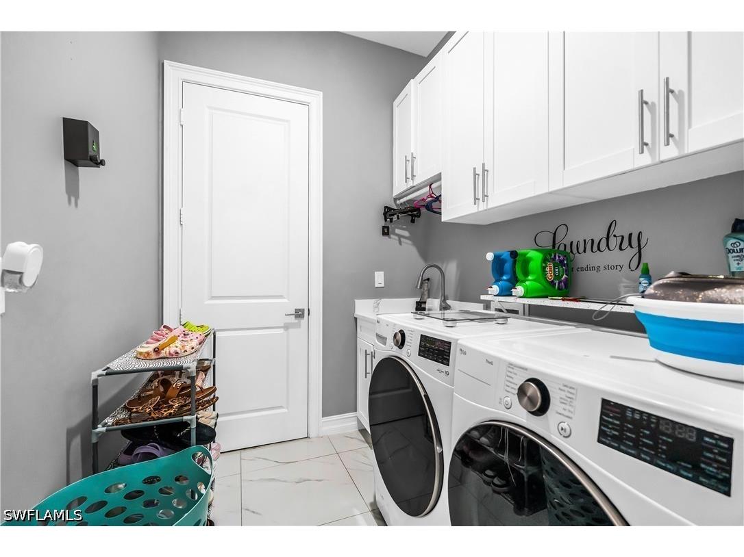 2557 29th Avenue NE Naples FL 34120 226018414 image38