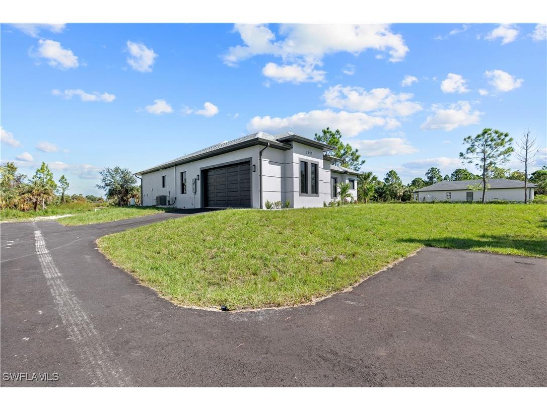 2557 8th Avenue SE Naples FL 34117 225077699 image3