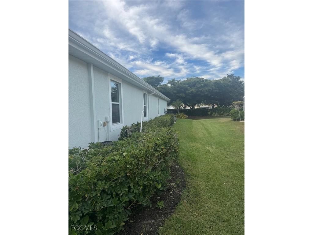 2557 Ashbury Circle Cape Coral FL 33991 2025019524 image19