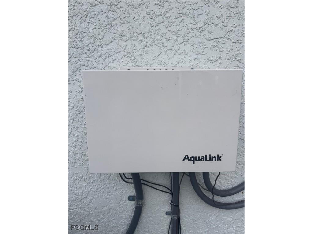 2557 Ashbury Circle Cape Coral FL 33991 2025019524 image21