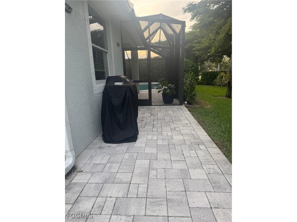 2557 Ashbury Circle Cape Coral FL 33991 2025019524 image23