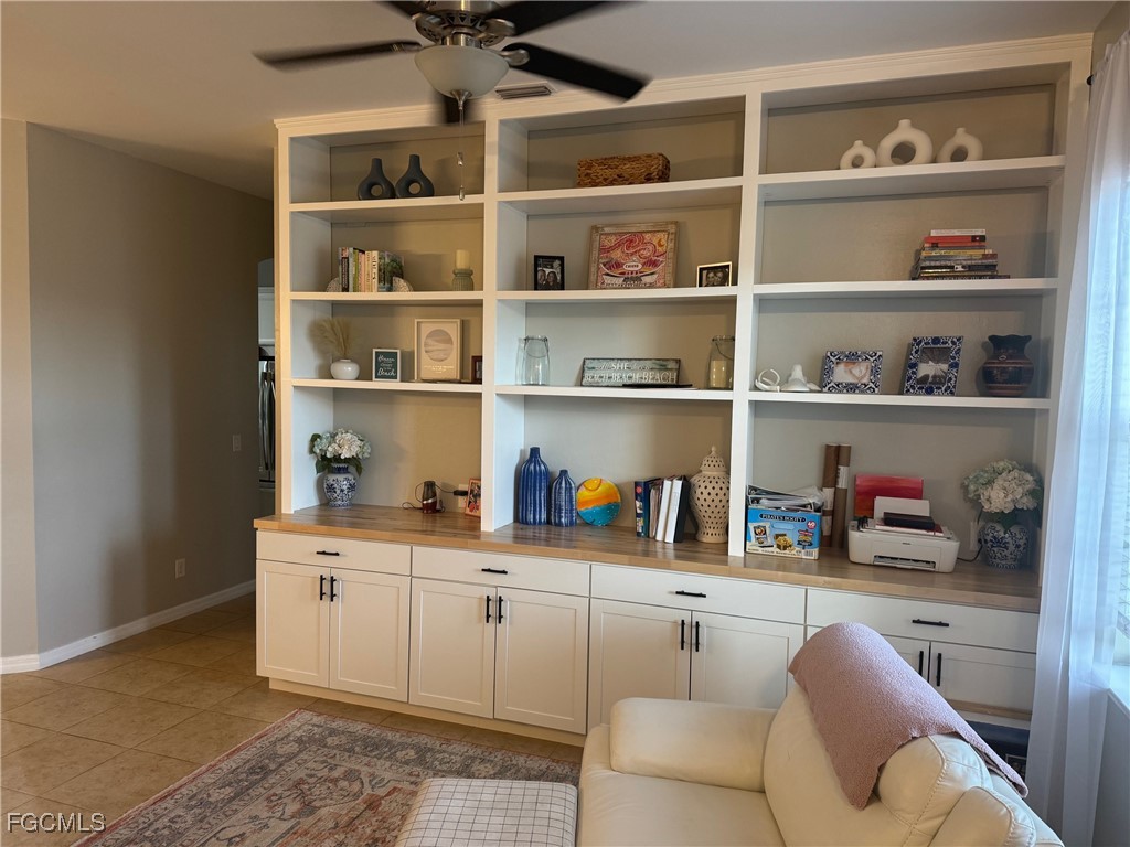 2557 Ashbury Circle Cape Coral FL 33991 2025019524 image4