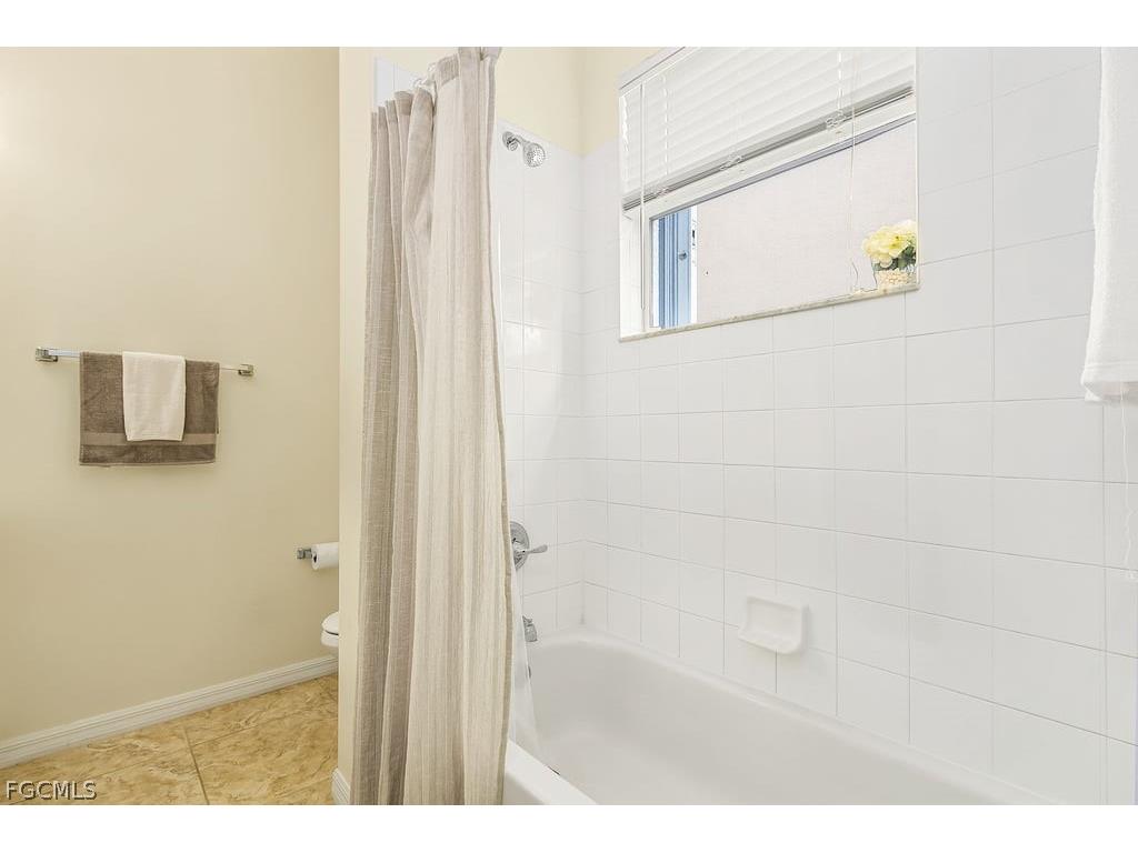 2557 Keystone Lake Drive Cape Coral FL 33909 2026006834 image13