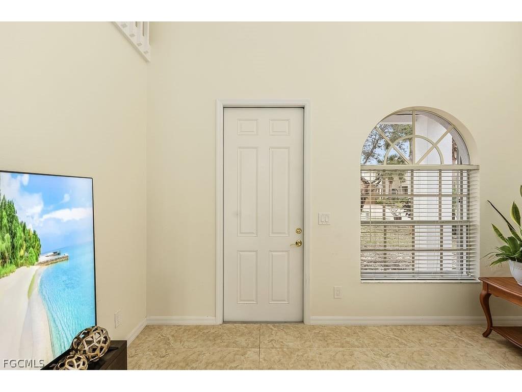 2557 Keystone Lake Drive Cape Coral FL 33909 2026006834 image6