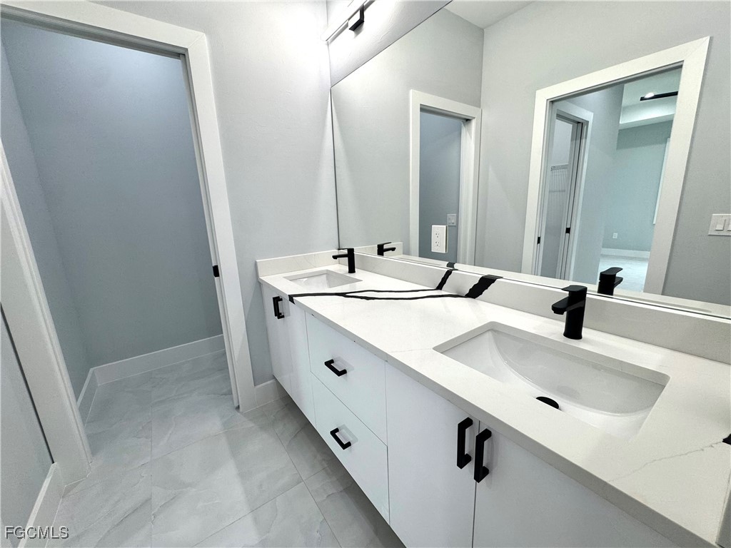 2558 72nd Avenue NE Naples FL 34120 2025007680 image12