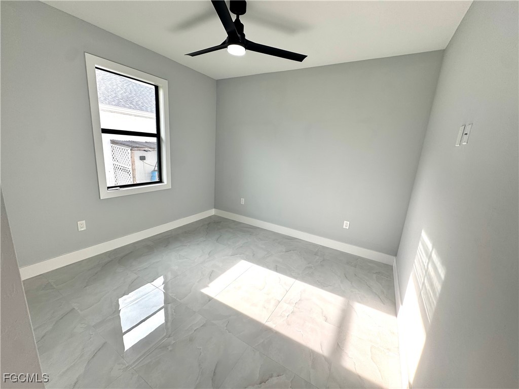 2558 72nd Avenue NE Naples FL 34120 2025007680 image17