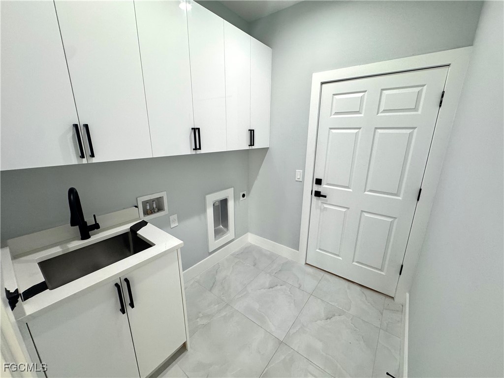 2558 72nd Avenue NE Naples FL 34120 2025007680 image9