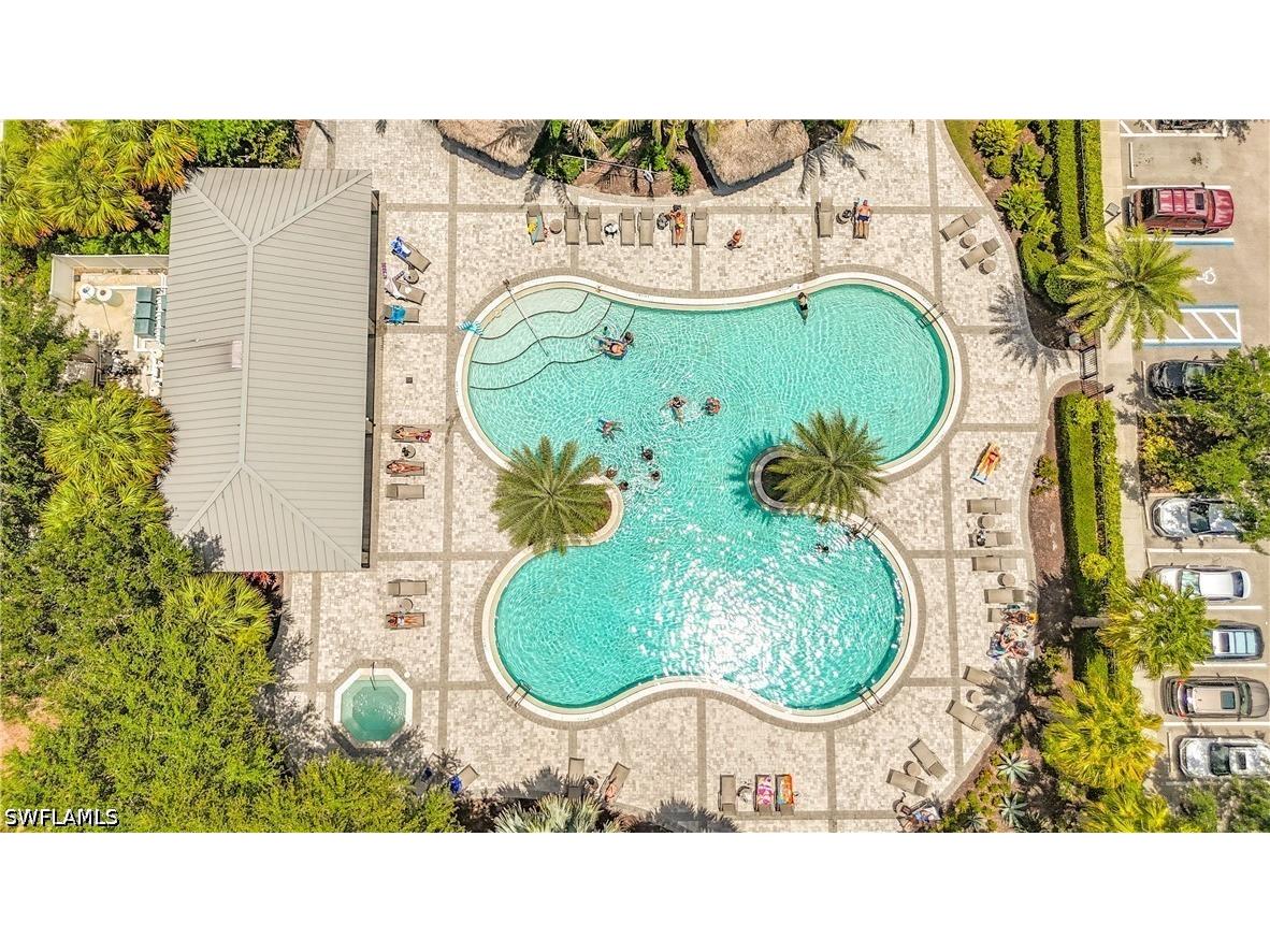 2558 Vine Avenue Naples FL 34120 226021688 image39