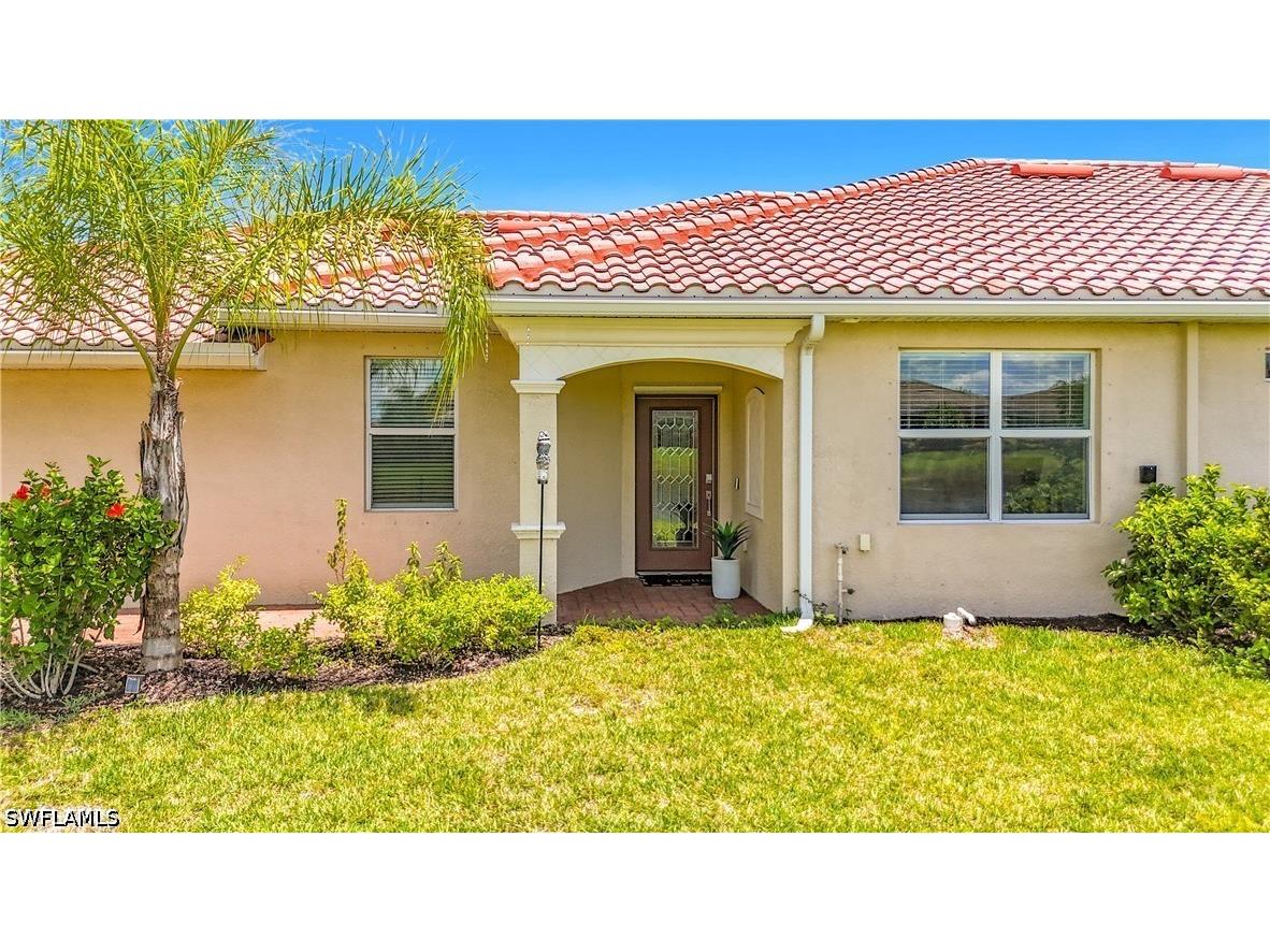 2558 Vine Avenue Naples FL 34120 226021688 image9